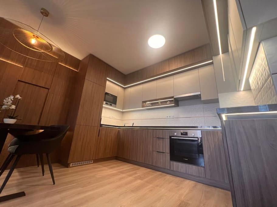 Karzo Property Lk 206 Budapest Esterno foto