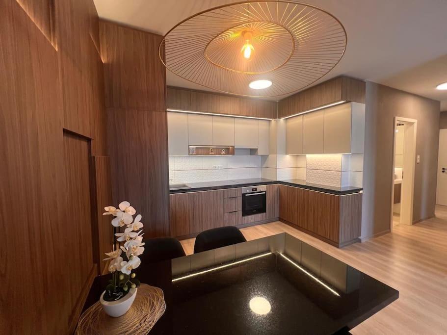 Karzo Property Lk 206 Budapest Esterno foto